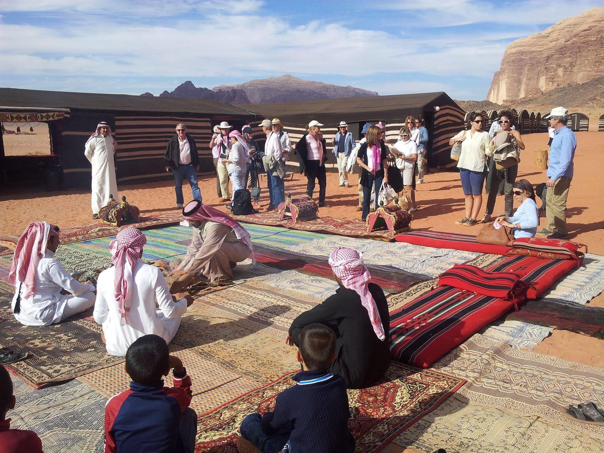 Wadi Rum Caravan Camp Esterno foto